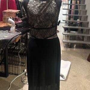 Elegant Black and Lace Dress